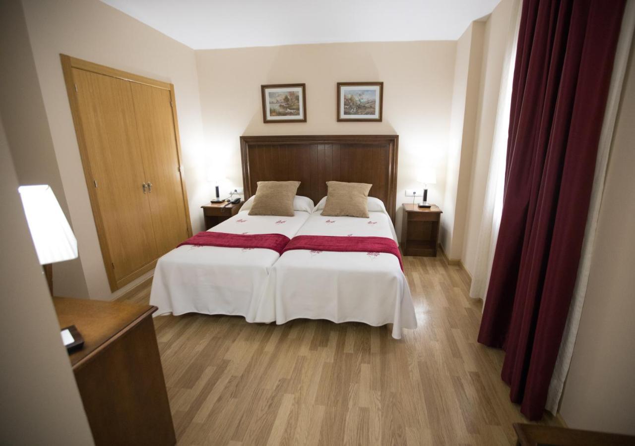 Hotel Arcco Ubeda Buitenkant foto
